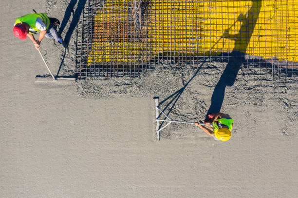 Best Concrete Flooring Contractor  in Amherst, VA